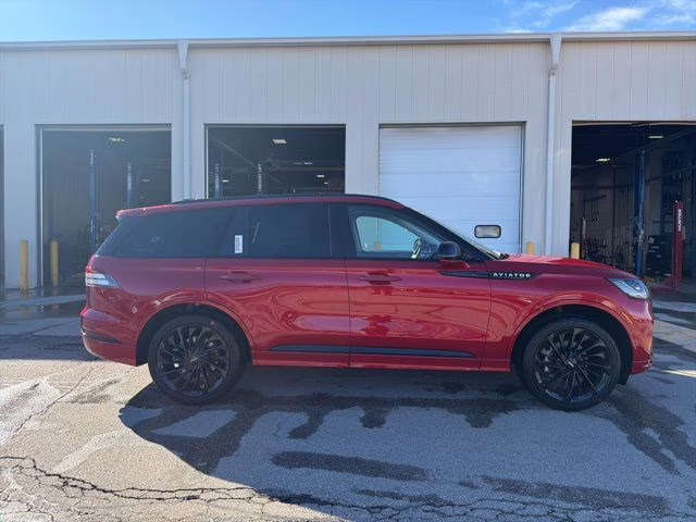 2026 Red Carpet Tinted Clearcoat Lincoln Aviator Reserve AWD SUV