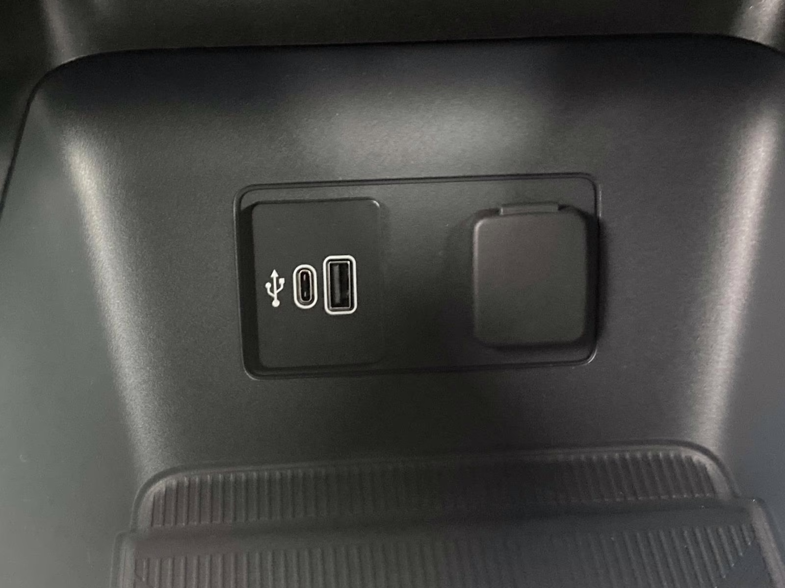 2026 Black Metallic Ford Explorer ST 4X4 SUV