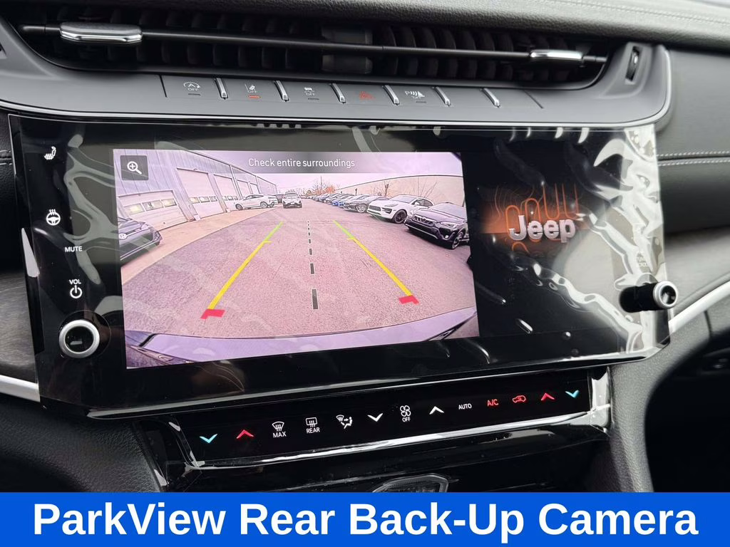 2026 Diamond Black Crystal Pearlcoat Jeep Grand Cherokee L Laredo 4X4 SUV