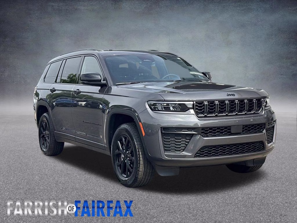 2026 Baltic Gray Metallic Clearcoat Jeep Grand Cherokee L Altitude 4X4 SUV