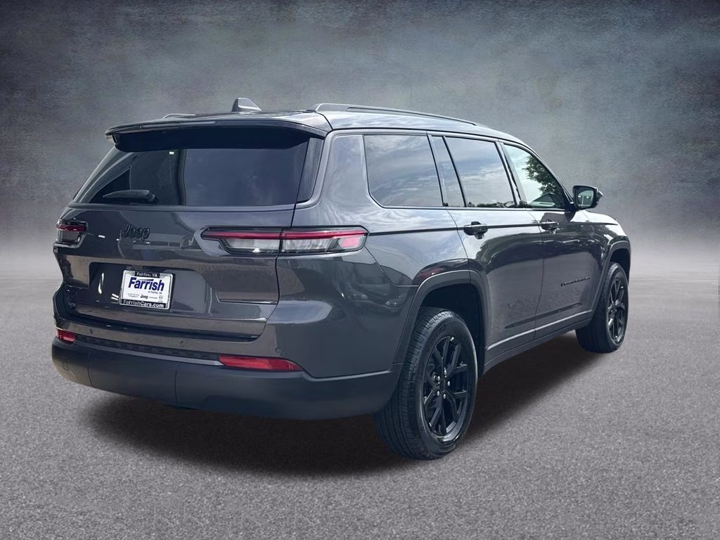 2026 Baltic Gray Metallic Clearcoat Jeep Grand Cherokee L Altitude 4X4 SUV