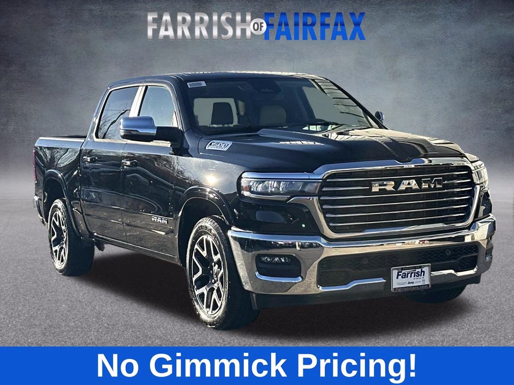 2026 Diamond Black Crystal Pearlcoat Ram 1500 Laramie RWD Truck