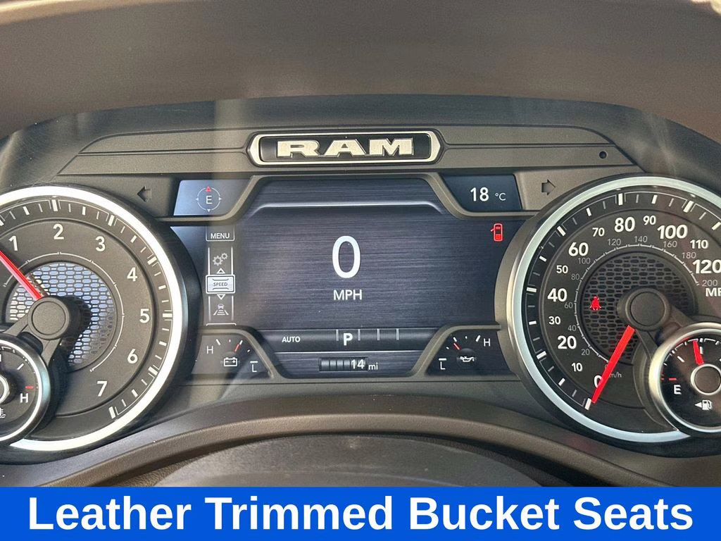 2026 Diamond Black Crystal Pearlcoat Ram 1500 Laramie RWD Truck