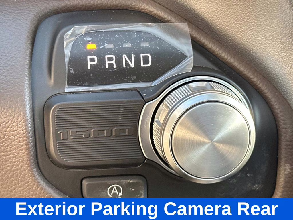 2026 Diamond Black Crystal Pearlcoat Ram 1500 Laramie RWD Truck