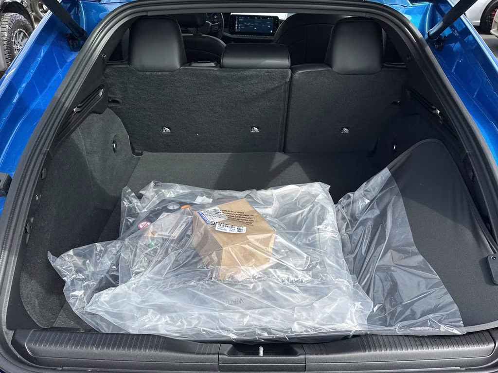 2026 Bludicrous Dodge Charger R/T Scat Pack AWD Coupe