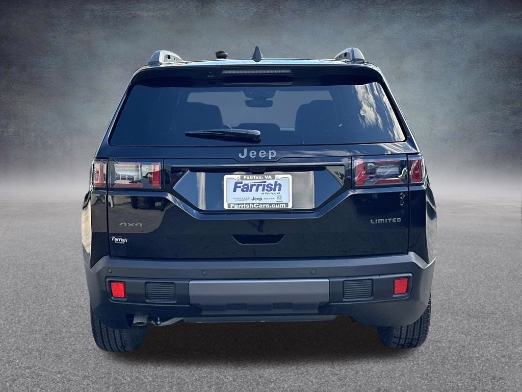 2026 Diamond Black Crystal Pearlcoat Jeep Cherokee Limited 4X4 SUV