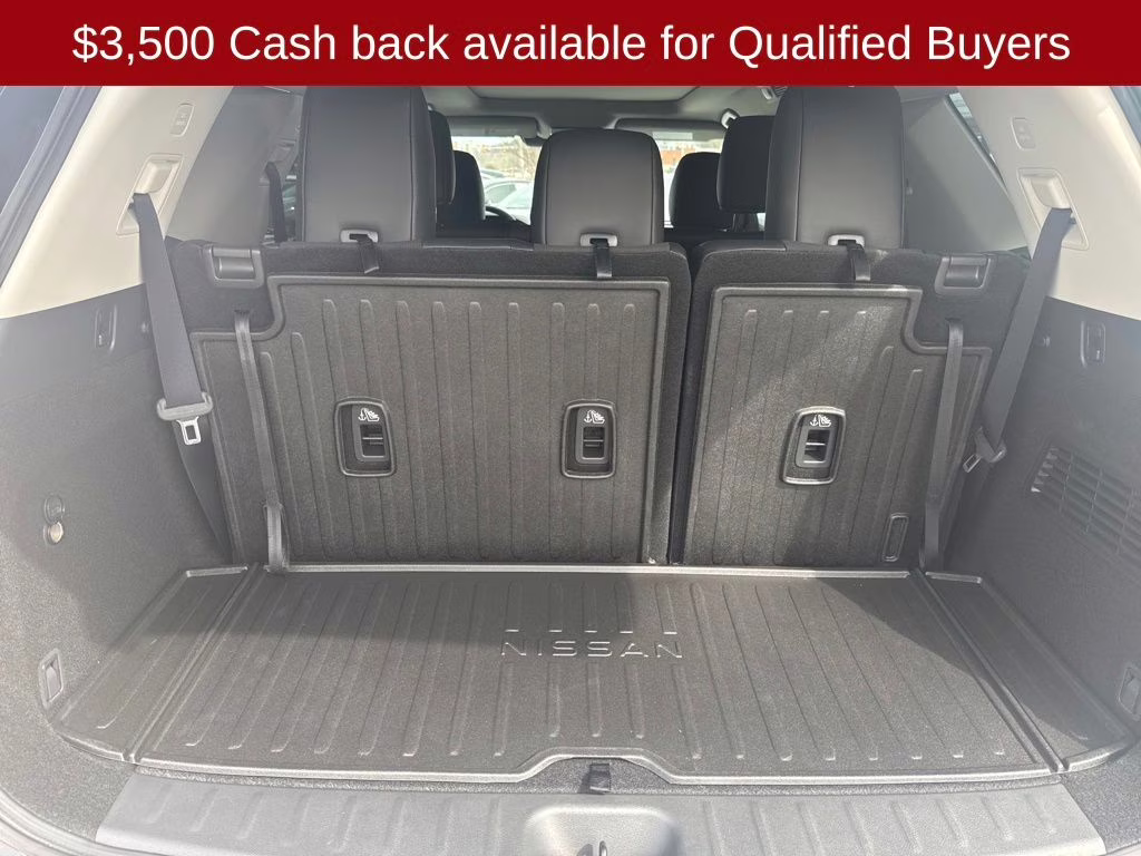 2026 Boulder Gray Pearl Nissan Pathfinder Platinum 4X4 SUV