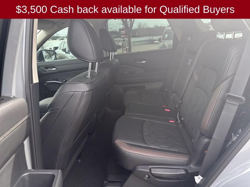 2026 Boulder Gray Pearl Nissan Pathfinder Platinum 4X4 SUV