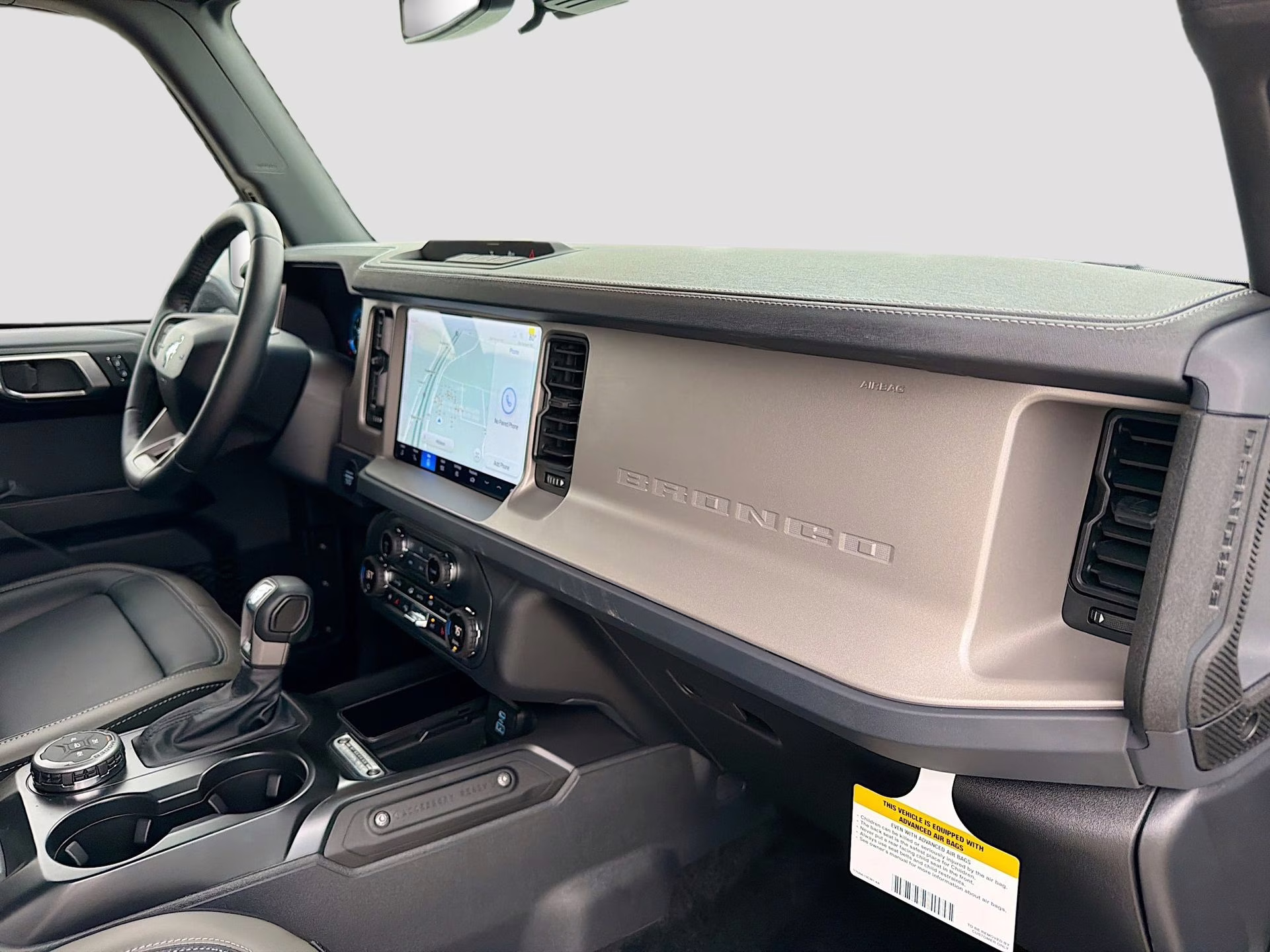 2025 Oxford White Ford Bronco Outer Banks 4X4 SUV