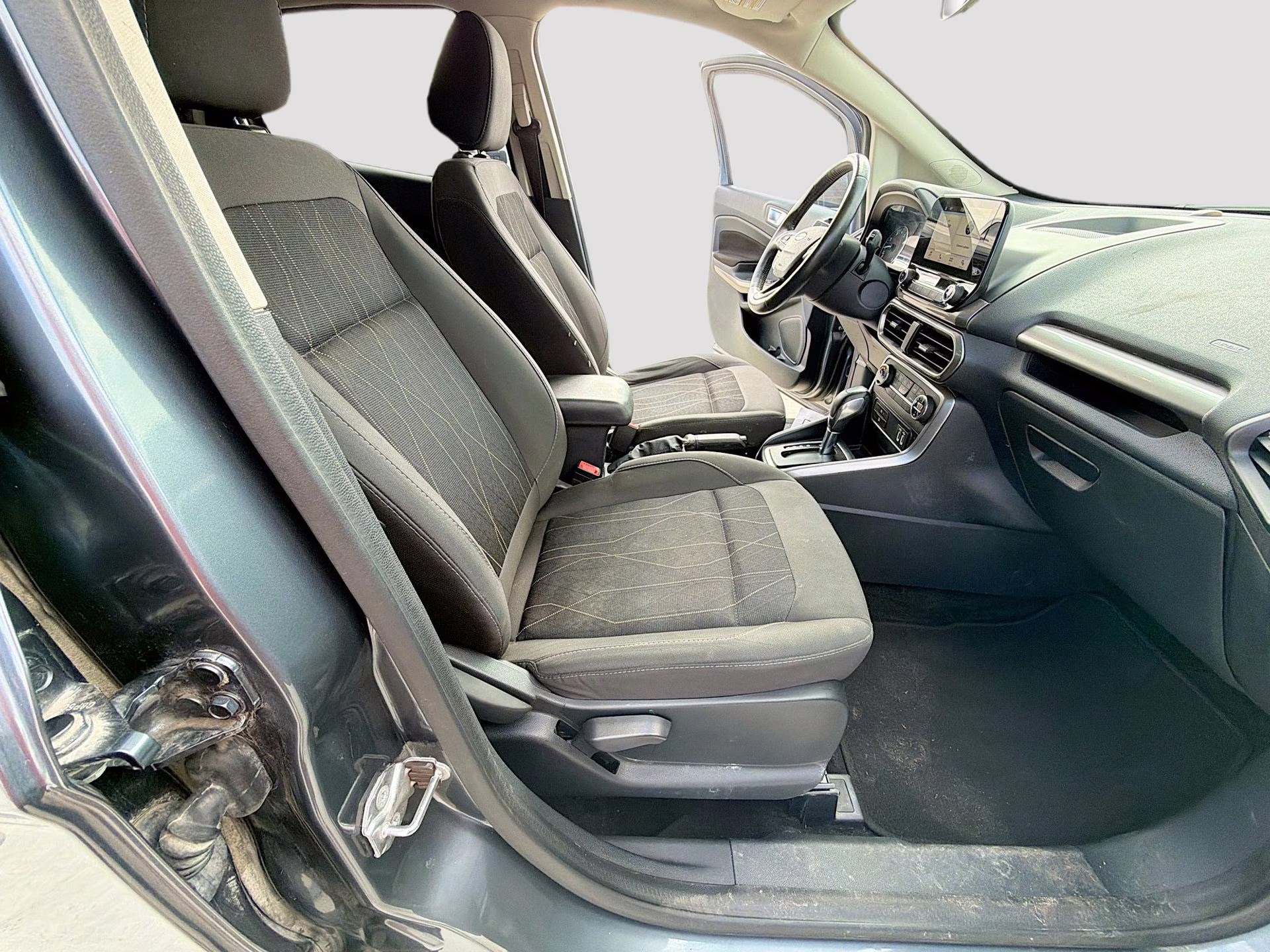 2019 Smoke Metallic Ford EcoSport SE FWD SUV