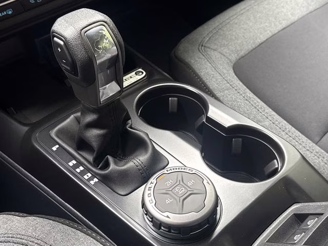 2026 Oxford White Ford Bronco Base 4X4 SUV