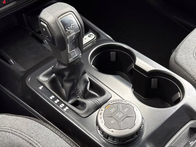 2026 Oxford White Ford Bronco Big Bend 4X4 SUV