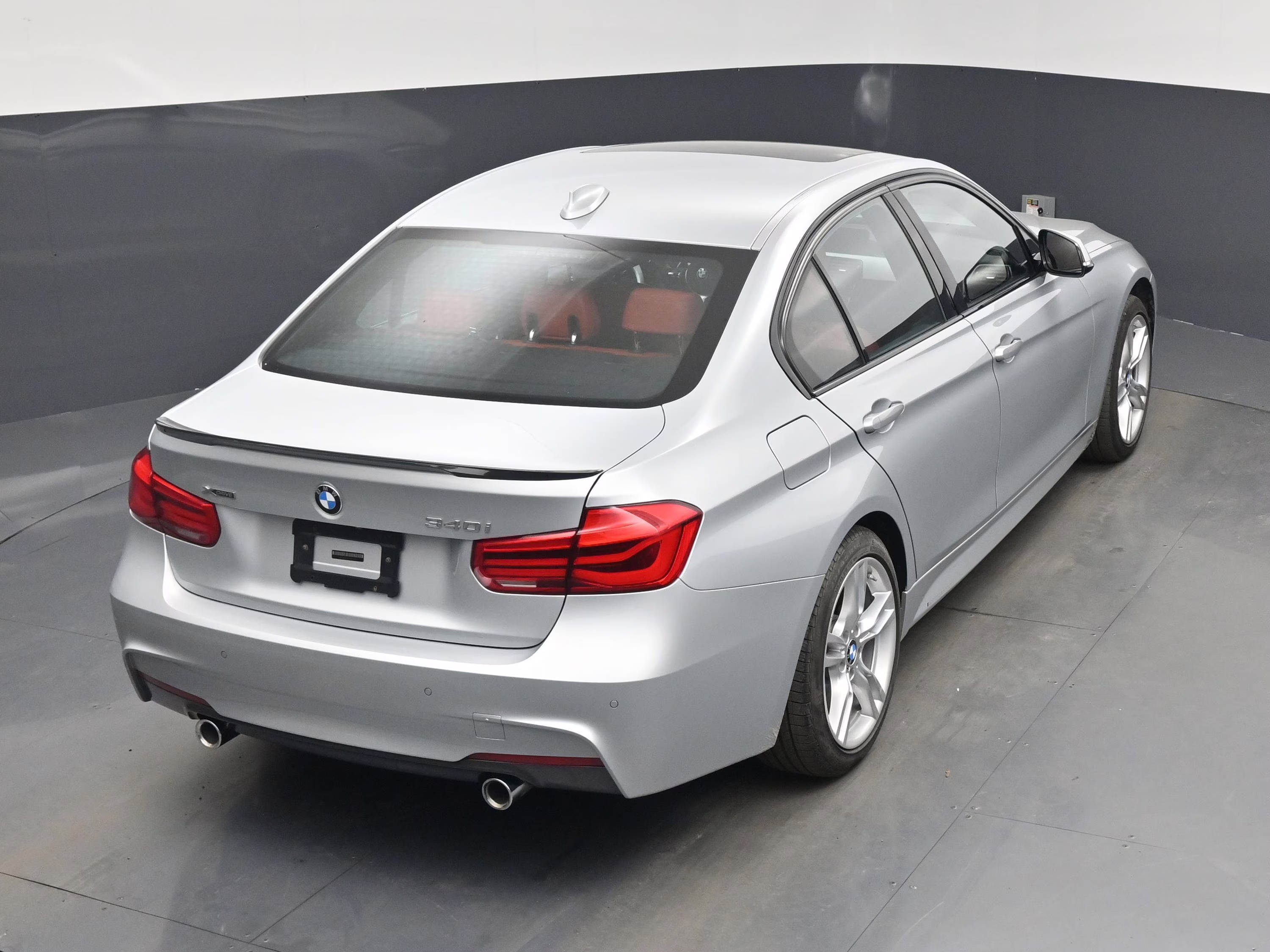 2017 Glacier Silver Metallic BMW 3 Series 340i xDrive AWD Sedan