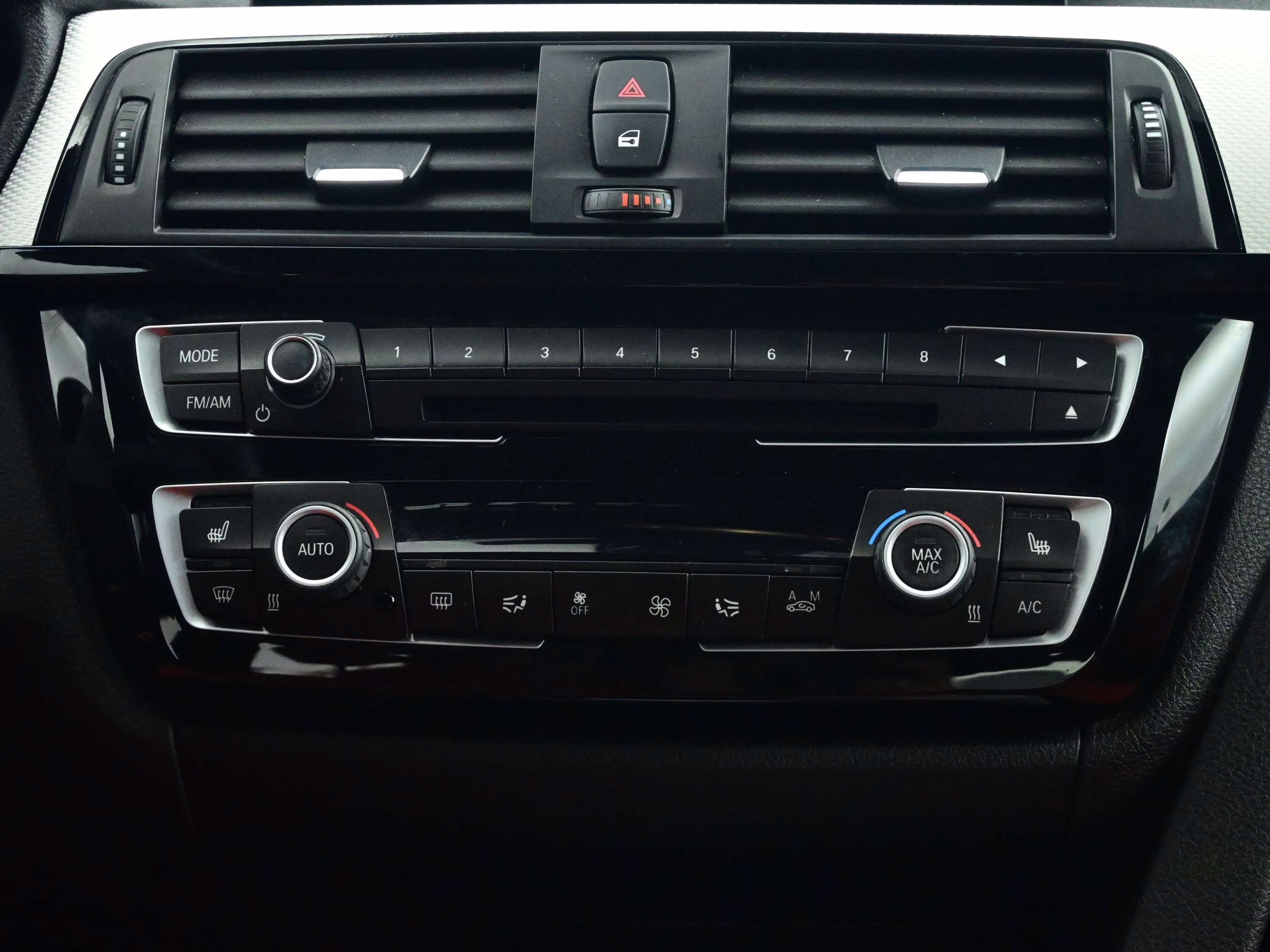 2017 Glacier Silver Metallic BMW 3 Series 340i xDrive AWD Sedan