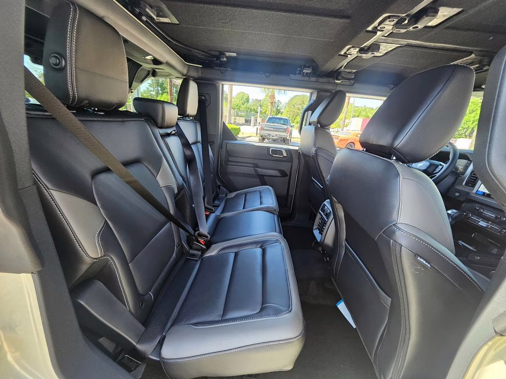 2026 Desert Sand Ford Bronco Outer Banks 4X4 SUV