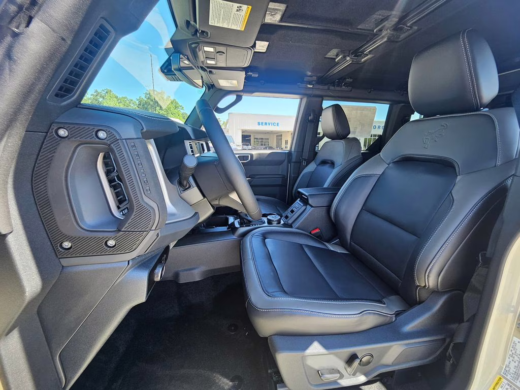 2026 Desert Sand Ford Bronco Outer Banks 4X4 SUV