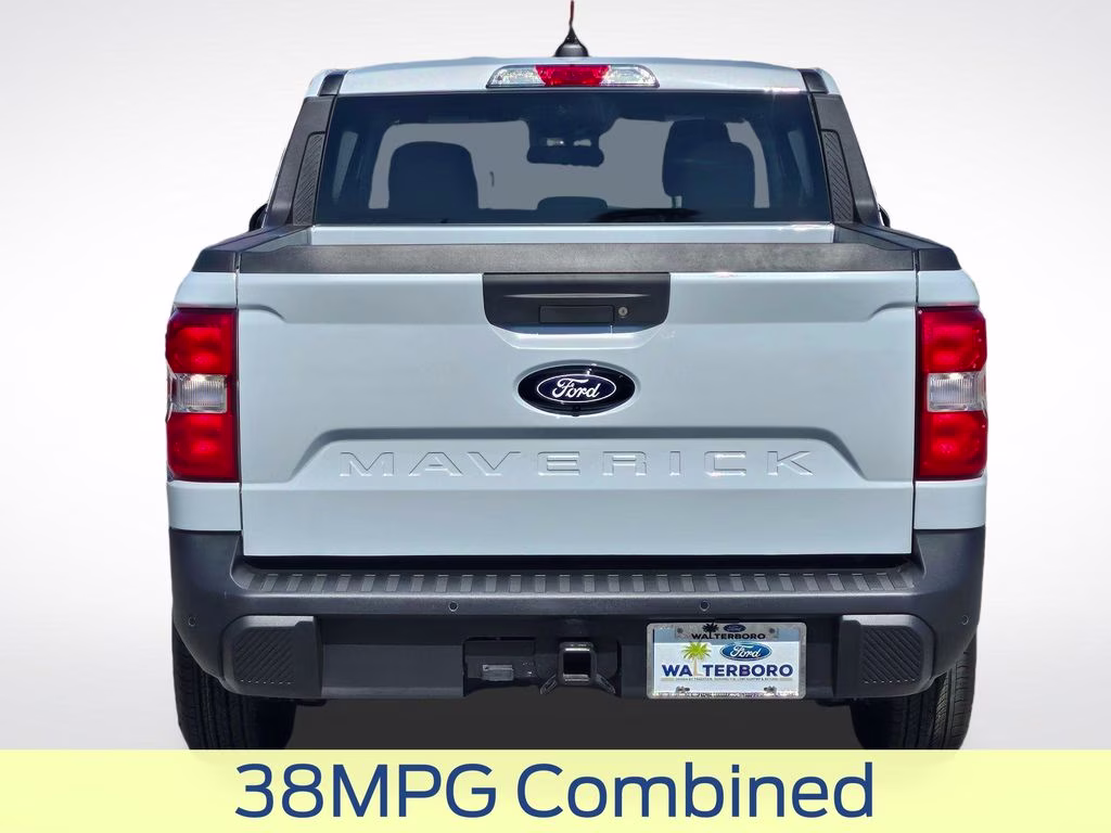 2026 Space White Metallic Ford Maverick XL FWD Truck