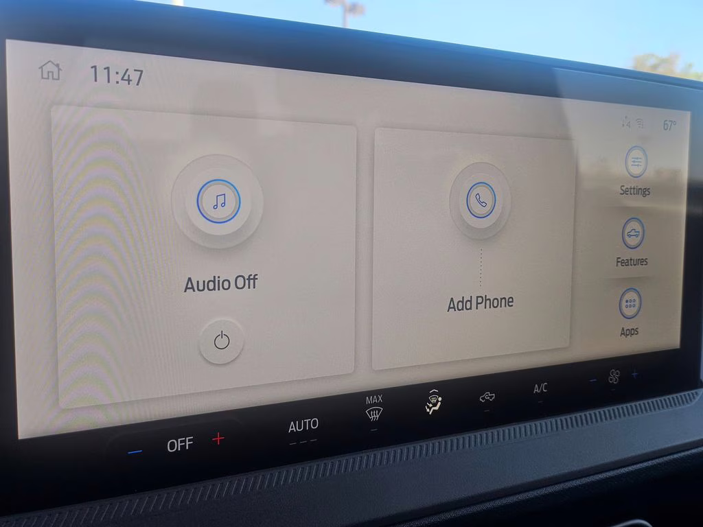 2026 Space White Metallic Ford Maverick XL FWD Truck