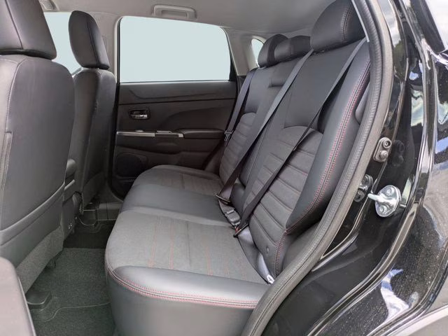 2026 Labrador Black Pearl Mitsubishi Outlander Sport 2.0 SE 4X4 SUV