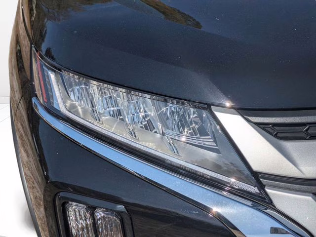 2026 Labrador Black Pearl Mitsubishi Outlander Sport 2.0 ES 4X4 SUV