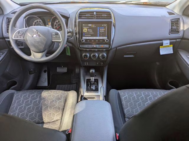 2026 Labrador Black Pearl Mitsubishi Outlander Sport 2.0 ES 4X4 SUV