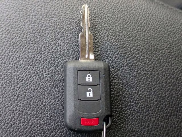 2026 Labrador Black Pearl Mitsubishi Outlander Sport 2.0 ES 4X4 SUV