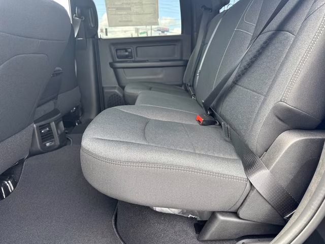 2026 Diamond Black Crystal Pearlcoat Ram 2500 Tradesman 4X4 Truck