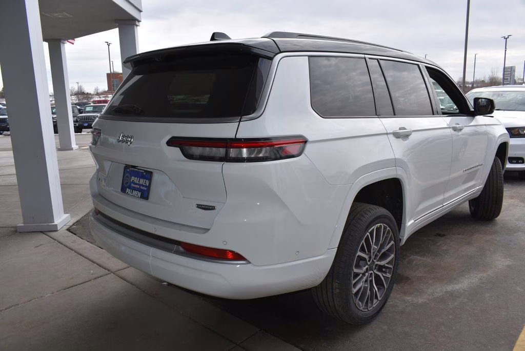 2026 Bright White Clearcoat Jeep Grand Cherokee L Summit 4X4 SUV