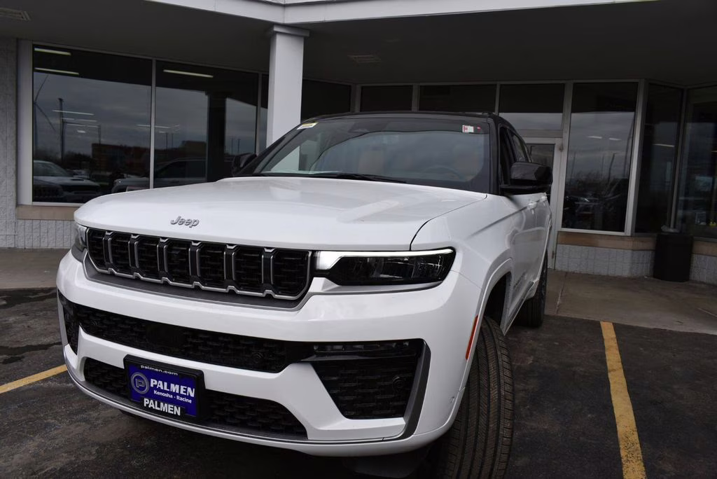 2026 Bright White Clearcoat Jeep Grand Cherokee L Summit 4X4 SUV