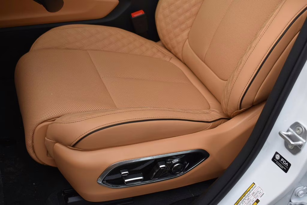 2026 Bright White Clearcoat Jeep Grand Cherokee L Summit 4X4 SUV