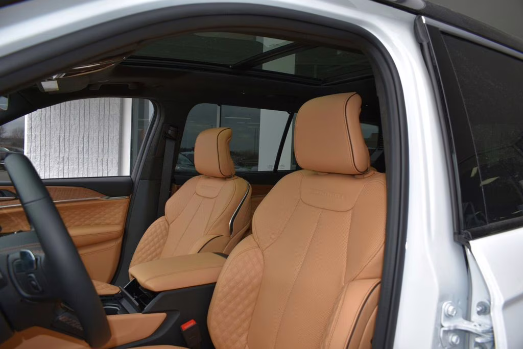 2026 Bright White Clearcoat Jeep Grand Cherokee L Summit 4X4 SUV