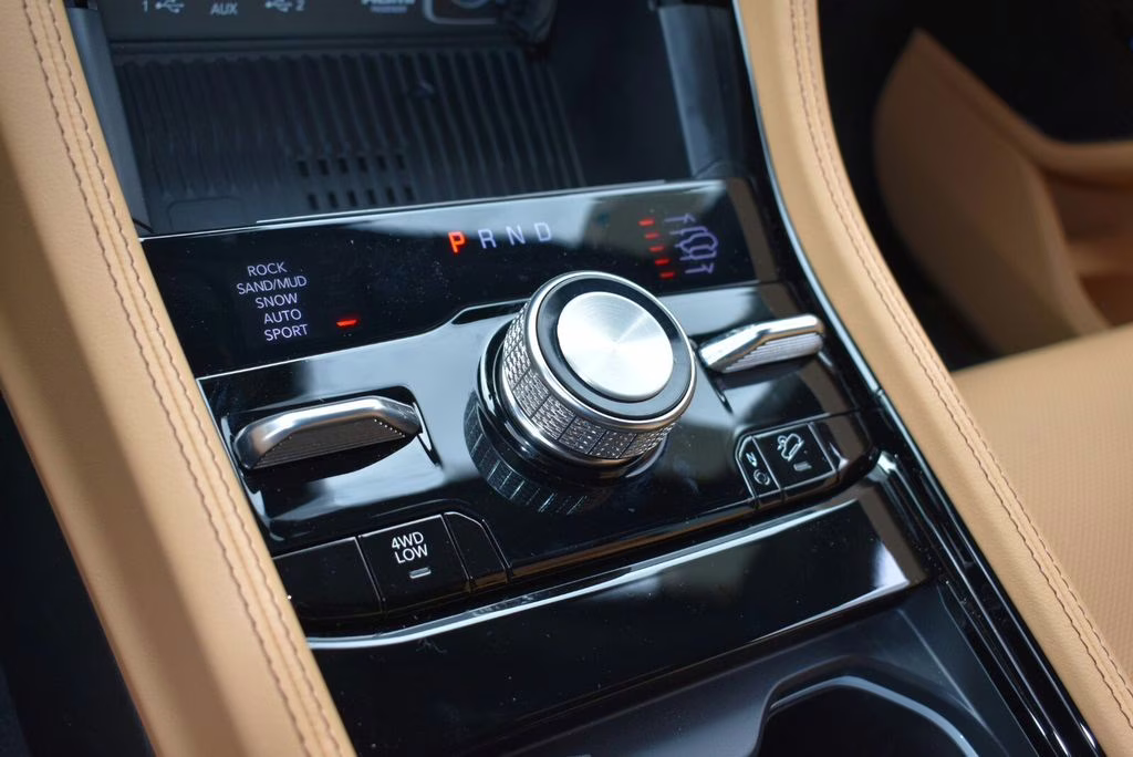 2026 Bright White Clearcoat Jeep Grand Cherokee L Summit 4X4 SUV