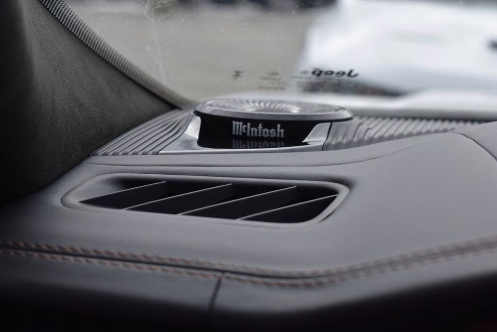 2026 Bright White Clearcoat Jeep Grand Cherokee L Summit 4X4 SUV