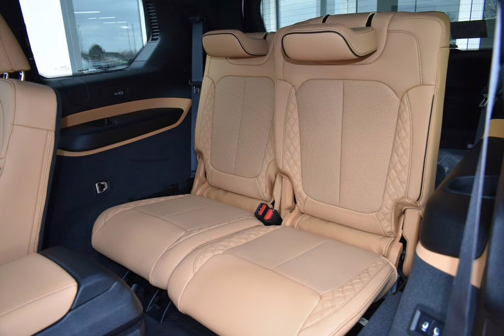 2026 Bright White Clearcoat Jeep Grand Cherokee L Summit 4X4 SUV