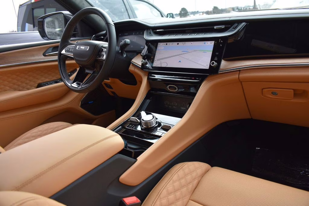 2026 Bright White Clearcoat Jeep Grand Cherokee L Summit 4X4 SUV