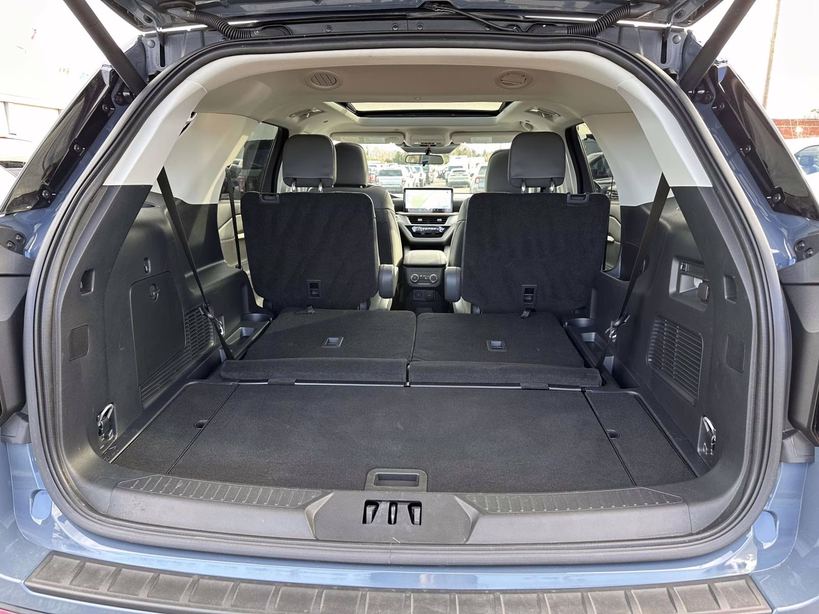 2025 Vapor Blue Metallic Ford Explorer Active 4WD 4X4 SUV
