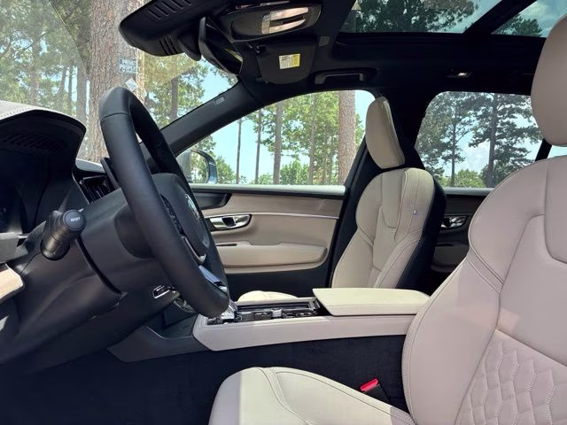 2026 Denim Blue Volvo XC90 Plug-In Hybrid T8 Plus 7-Seater AWD SUV