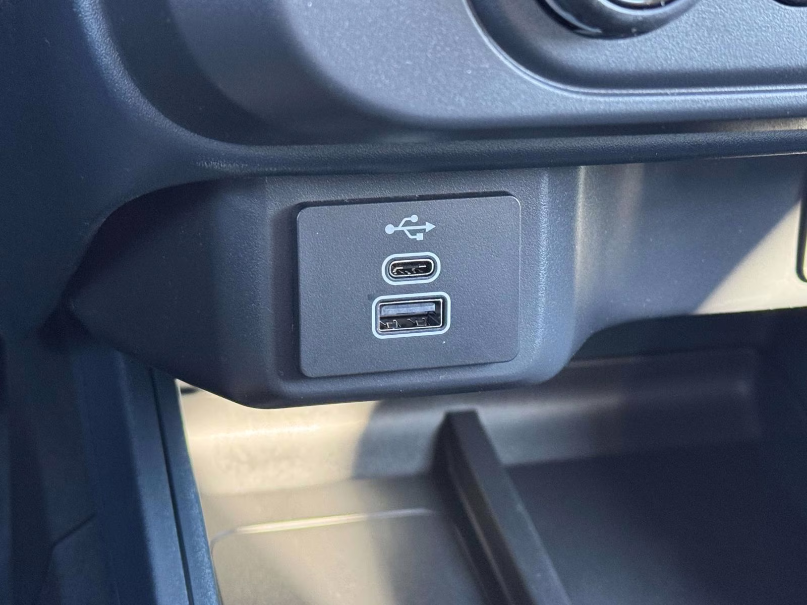 2026 Carbonized Gray Metallic Ford Maverick XL AWD SuperCrew AWD Truck