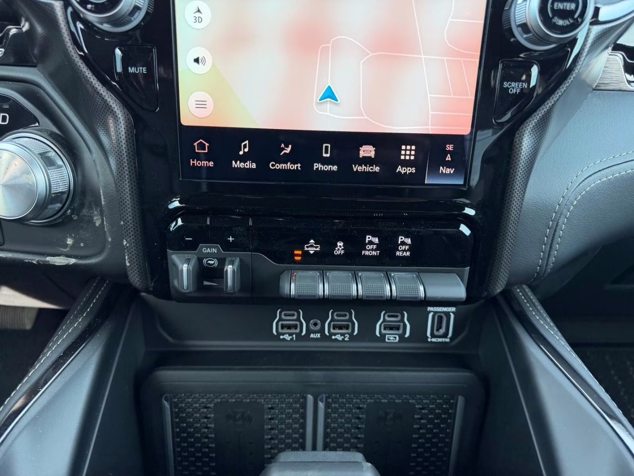 2026 Ivory White Tri-Coat Pearlcoat Ram 1500 Limited 4X4 Truck