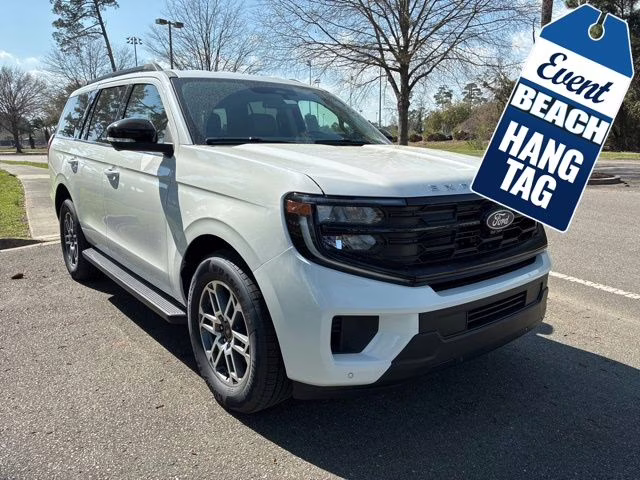 2026 White Metallic Ford Expedition Active RWD SUV