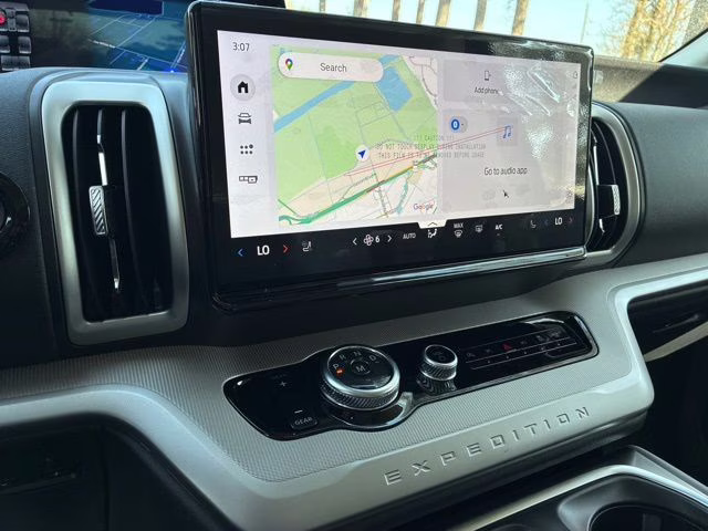 2026 White Metallic Ford Expedition Active RWD SUV