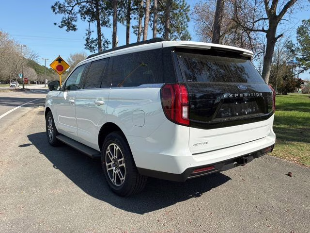 2026 White Metallic Ford Expedition Active RWD SUV