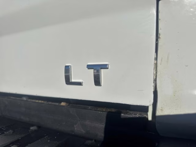 2015 Summit White Chevrolet Silverado 2500HD LT 4X4 Truck