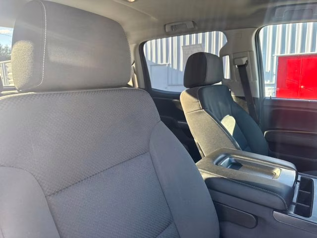 2015 Summit White Chevrolet Silverado 2500HD LT 4X4 Truck