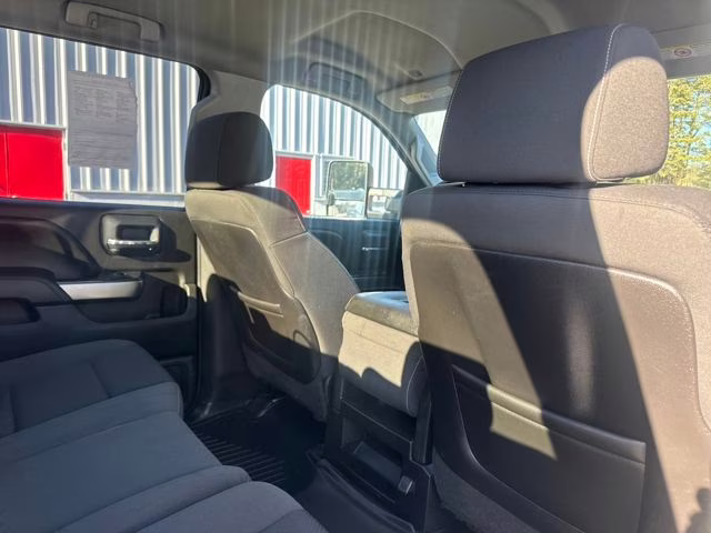 2015 Summit White Chevrolet Silverado 2500HD LT 4X4 Truck