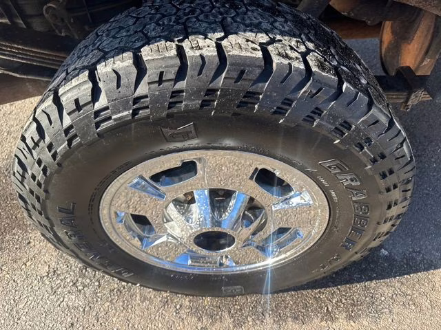 2015 Summit White Chevrolet Silverado 2500HD LT 4X4 Truck