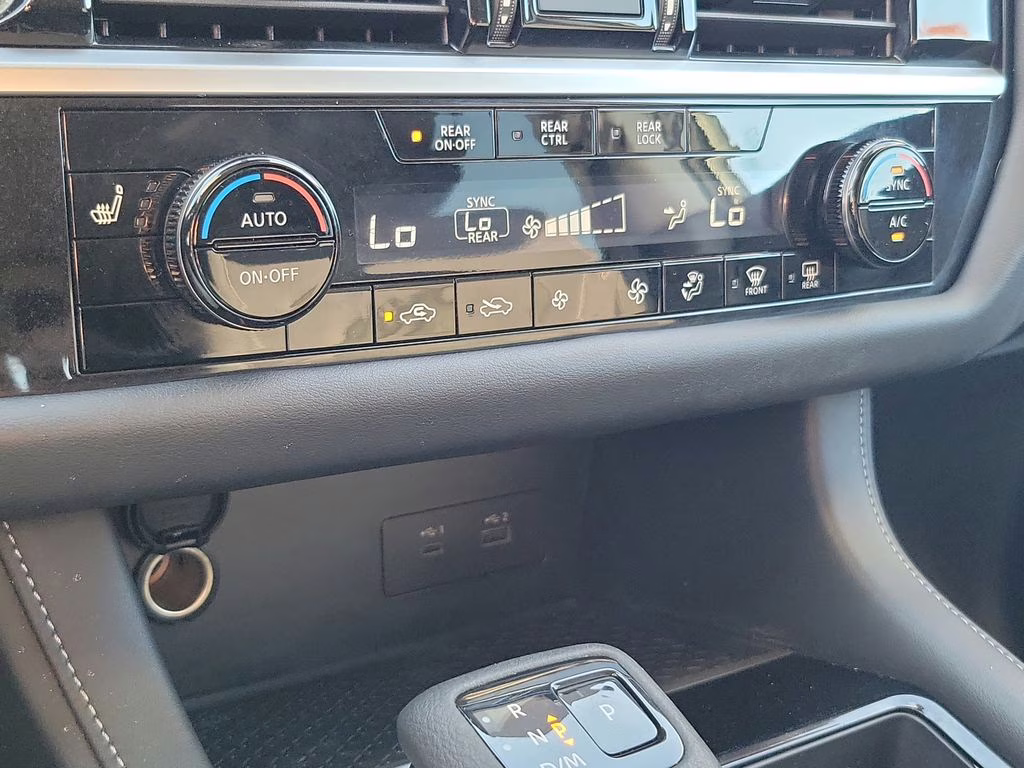 2025 Glacier White Nissan Pathfinder SV FWD SUV