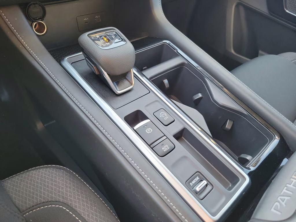 2025 Glacier White Nissan Pathfinder SV FWD SUV