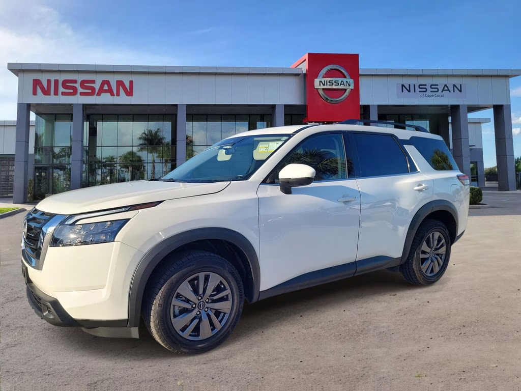 2025 Glacier White Nissan Pathfinder SV FWD SUV