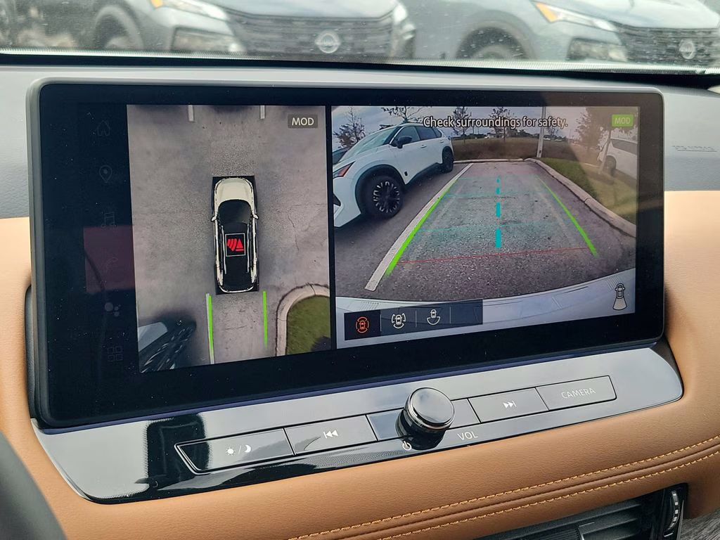 2026 White / Black Nissan Rogue Platinum AWD SUV